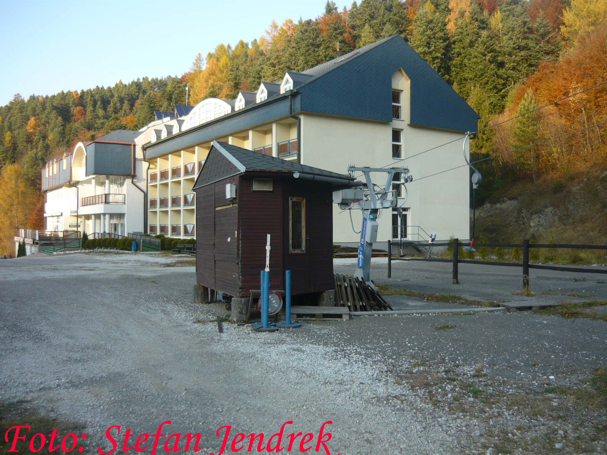 dnes 52.jpg